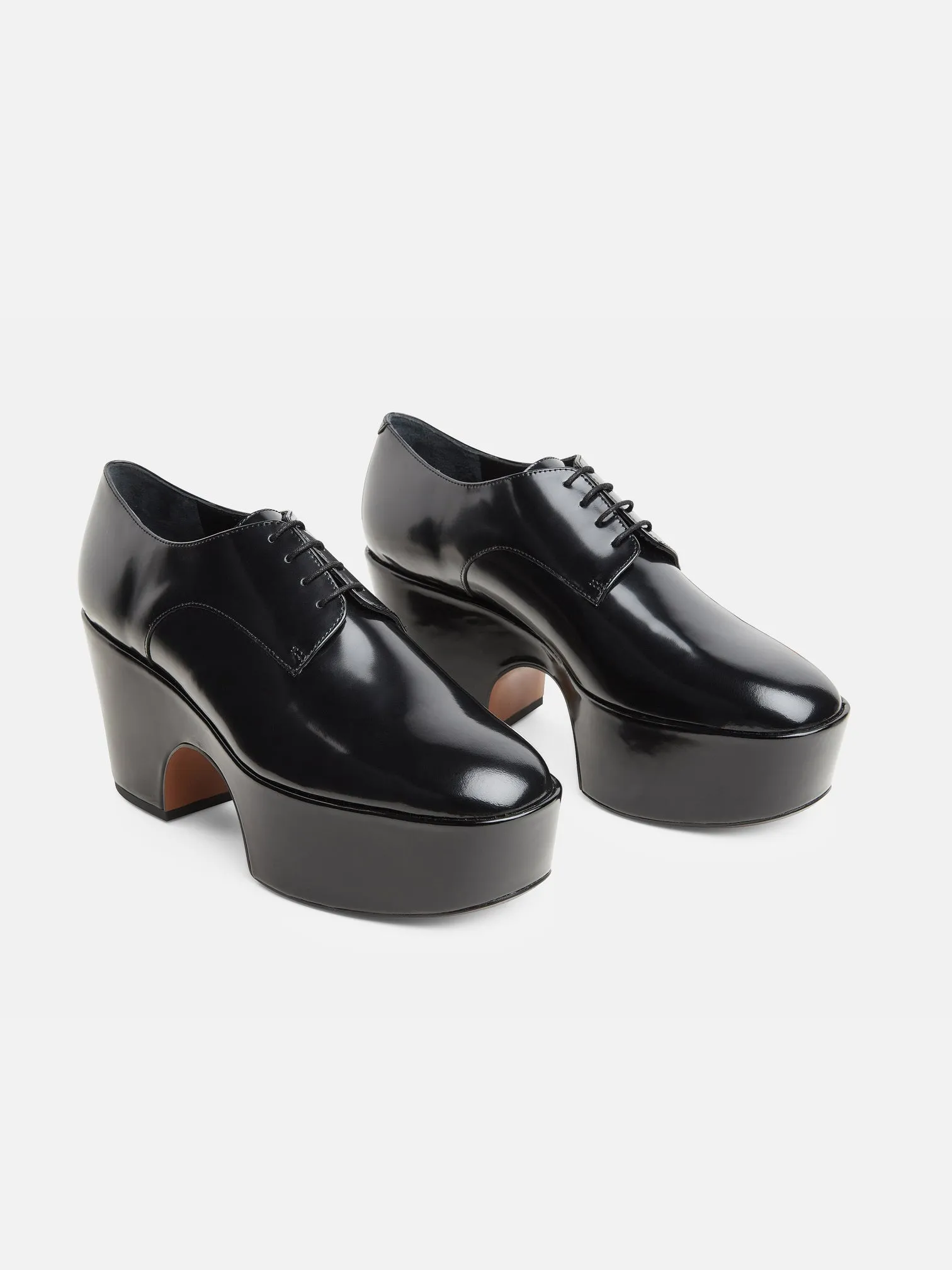 NELA, gloss black