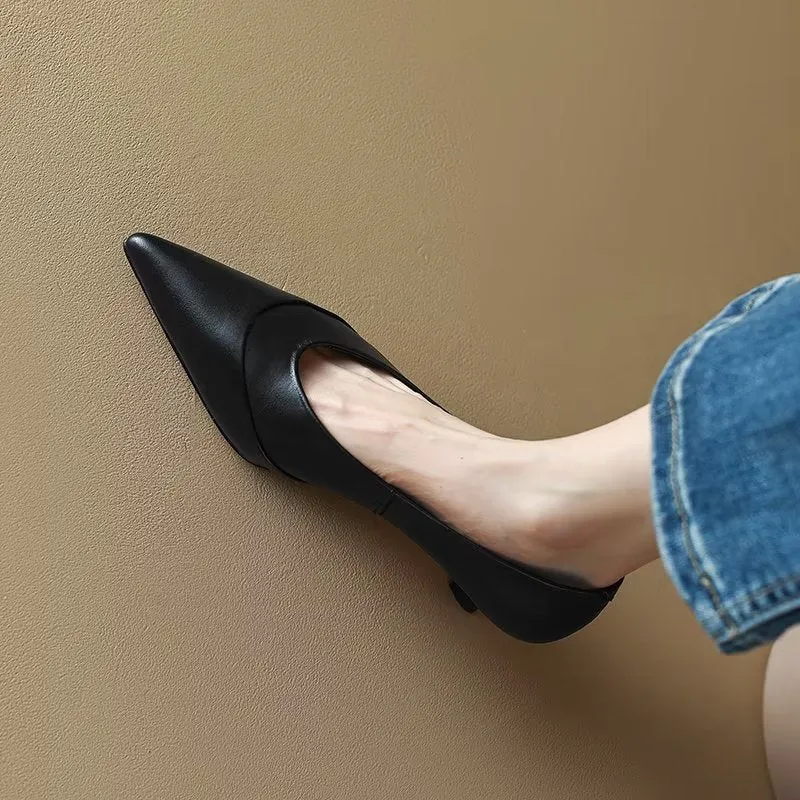 Veltique Chic Slide Heels